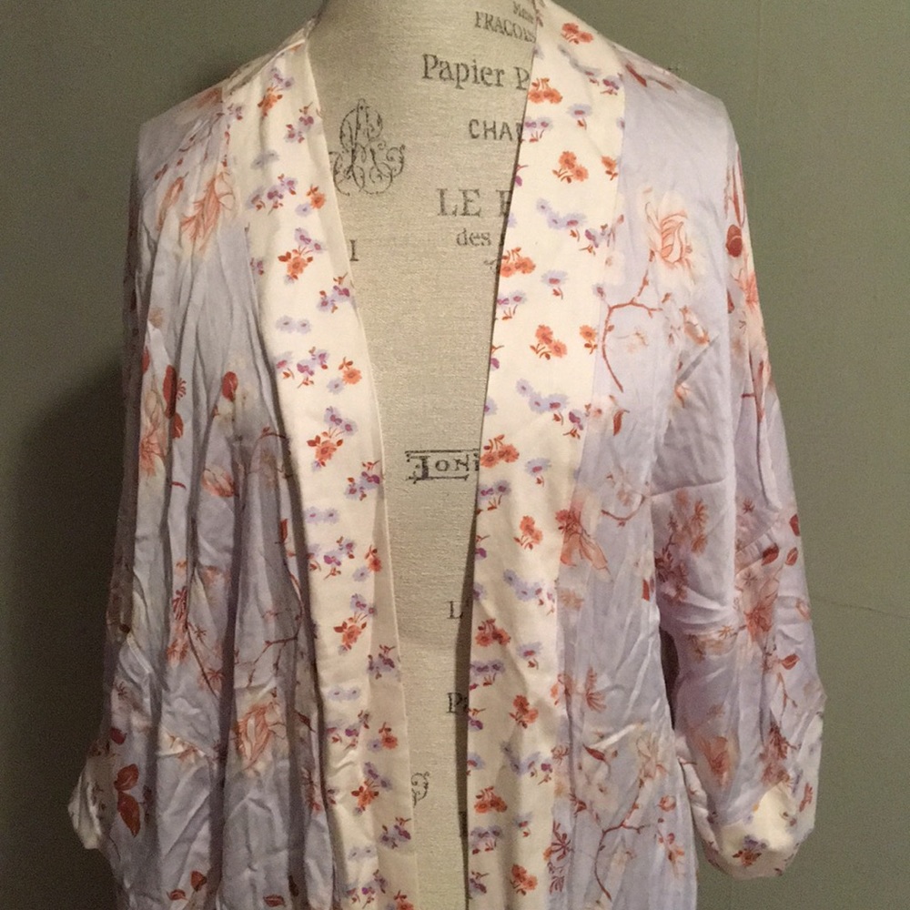 NWT Floral Forever 21 Kimono